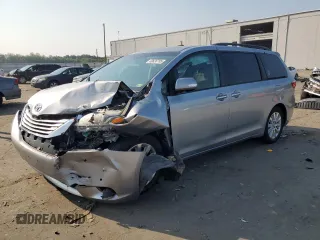 2016 Toyota Sienna XLE z VIN 5TDYK3DC2GS756021, wystawiony jako Copart lot #60636705 z przebiegiem 124 142 mil mil oraz Szkoda całkowita • Salvage title. Historia ofert i sprzedaży dostępna na DreamBid. Obrazek 1.