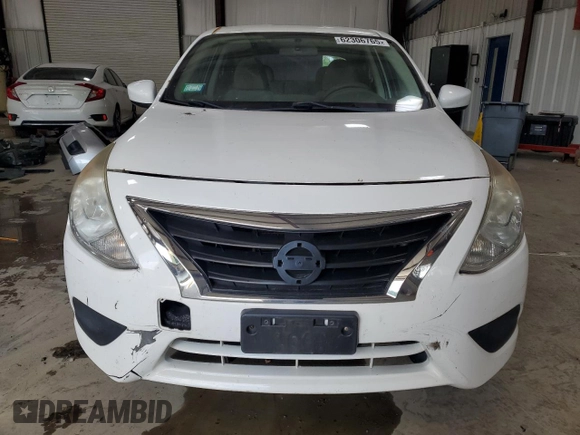 2015 Nissan Versa SV with VIN 3N1CN7AP8FL811384, listed as a Copart auction lot 62306765 with 177,103 mi miles and Clean title. Bid and sale history available at DreamBid. Image 5.