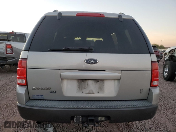 2004 Ford Explorer XLT with VIN 1FMZU73W44ZB06663, listed as a Copart auction lot 85488004 with 172,217 mi miles and Salvage title. Bid and sale history available at DreamBid. Image 6.