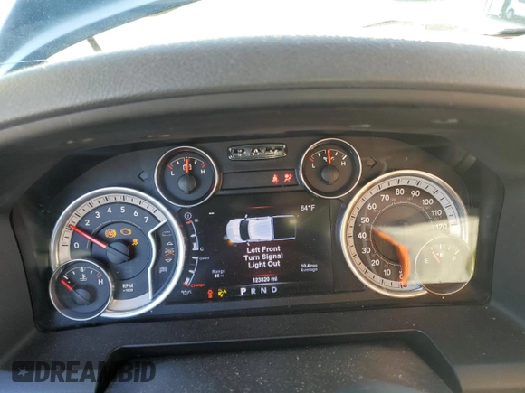2015 Ram 1500 Outdoorsman с VIN 1C6RR6LT7FS675614, выставлен на аукционе Copart как лот 55557825 с пробегом 123 820 миль миль и Списание • Salvage title. История ставок и продаж доступна на DreamBid. Изображение 9.