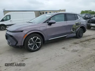 2024 Chevrolet Equinox EV LT z VIN 3GN7DLRP3RS282507, wystawiony jako Copart lot #50695855 z przebiegiem 2 536 mil mil oraz Szkoda całkowita • Salvage title. Historia ofert i sprzedaży dostępna na DreamBid. Obrazek 1.