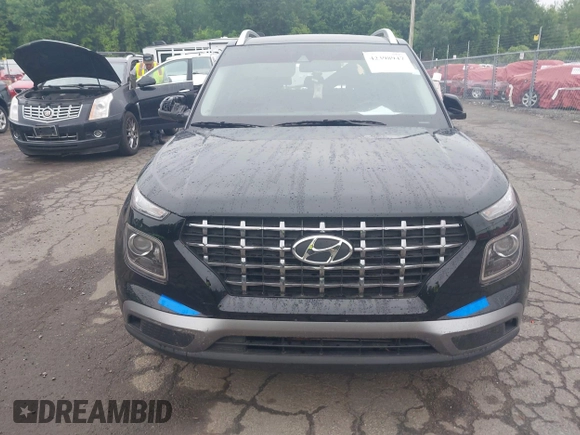 2022 Hyundai Venue SEL with VIN KMHRC8A36NU138157, listed as a IAAI auction lot 42398947 with 59,910 mi miles and . Bid and sale history available at DreamBid. Image 13.