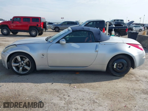 2007 Nissan 350Z Touring with VIN JN1BZ36A27M654486, listed as a IAAI auction lot 41416395 with 132,401 mi miles. Bid and sale history available at carsss.com. Image 14.