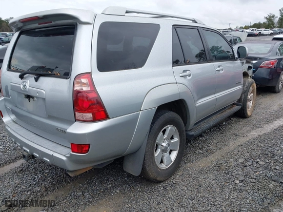 2005 Toyota 4Runner SR5 with VIN JTEZU14R050058848, listed as a IAAI auction lot 41764430 with 189,902 mi miles. Bid and sale history available at carsss.com. Image 4.