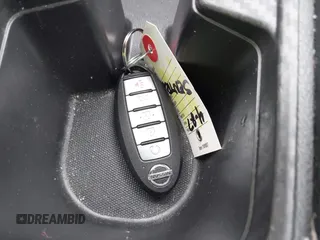 2021 Nissan Sentra SR z VIN 3N1AB8DV3MY322827, wystawiony jako IAAI lot #42145732 z przebiegiem 39 691 mil mil oraz . Historia ofert i sprzedaży dostępna na DreamBid. Obrazek 11.