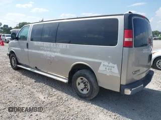 2007 Chevrolet Express Passenger with VIN 1GAHG39U571194706, listed as a IAAI auction lot 42641454 with 83,394 mi miles and . Bid and sale history available at DreamBid. Image 3.