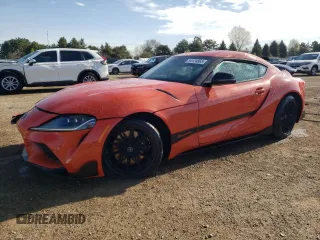 2024 Toyota Supra 3.0 z VIN WZ1DB0G07RW062721, wystawiony jako Copart lot #54124865 z przebiegiem 2 445 mil mil oraz Szkoda całkowita • Salvage title. Historia ofert i sprzedaży dostępna na DreamBid. Obrazek 1.