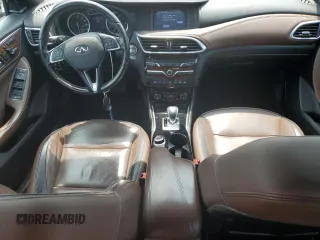2018 Infiniti QX30 Premium with VIN SJKCH5CR3JA041812, listed as a Copart auction lot 61630184 with 97,144 mi miles and Salvage Title. Bid and sale history available at carsss.com. Image 8.
