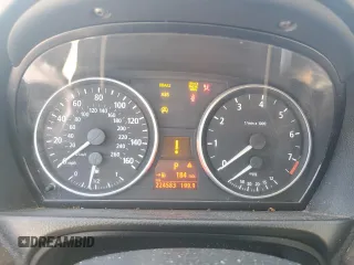2007 BMW 3 Series 328i with VIN WBAVS13527FX15072, listed as a Copart auction lot 48186315 with 224,583 mi miles and Salvage Title. Bid and sale history available at carsss.com. Image 9.