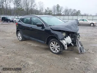 2018 Nissan Rogue Sport SV with VIN JN1BJ1CR6JW208696, listed as a IAAI auction lot 41619910 with 111,633 mi miles. Bid and sale history available at carsss.com. Image 1.