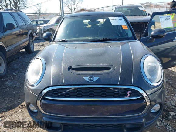 2015 MINI Hardtop 4 Door S with VIN WMWXU3C52F2B56517, listed as a IAAI auction lot 41437491 with 111,916 mi miles and . Bid and sale history available at DreamBid. Image 6.