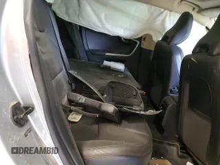 2011 Volvo XC60 3.0T с VIN YV4902DZ4B2154047, выставлен на аукционе Copart как лот 48101785 с пробегом Не указан миль и На запчасти • Non repairable. История ставок и продаж доступна на DreamBid. Изображение 12.