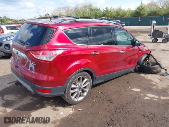 2016 Ford Escape SE z VIN 1FMCU9G91GUA83186, wystawiony jako IAAI lot #42190519 z przebiegiem 103 583 mil mil oraz . Historia ofert i sprzedaży dostępna na DreamBid. Obrazek 4.