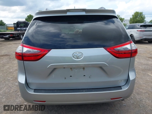 2020 Toyota Sienna XLE Auto Access Seat с VIN 5TDYZ3DC9LS080706, выставлен на аукционе IAAI как лот 42526502 с пробегом 43 016 миль миль и . История ставок и продаж доступна на DreamBid. Изображение 15.