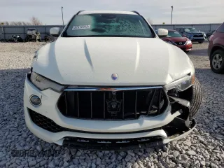 2018 Maserati Levante S GranSport z VIN ZN661YUS0JX269737, wystawiony jako Copart lot #82872953 z przebiegiem 98 866 mil mil oraz Szkoda całkowita • Salvage title. Historia ofert i sprzedaży dostępna na DreamBid. Obrazek 5.