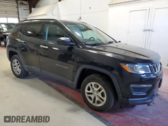 2017 Jeep Compass Sport с VIN 3C4NJDAB8HT630969, выставлен на аукционе Copart как лот 53858445 с пробегом 109 239 миль миль и Списание • Salvage title. История ставок и продаж доступна на DreamBid. Изображение 4.