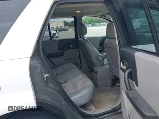 2004 Saturn VUE V6 z VIN 5GZCZ53434S818300, wystawiony jako IAAI lot #42416148 z przebiegiem 188 434 mil mil oraz . Historia ofert i sprzedaży dostępna na DreamBid. Obrazek 8.