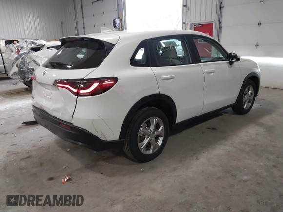 2024 Honda HR-V LX with VIN 3CZRZ2H38RM771818, listed as a IAAI auction lot 40751646 with 9,741 mi miles and . Bid and sale history available at DreamBid. Image 4.