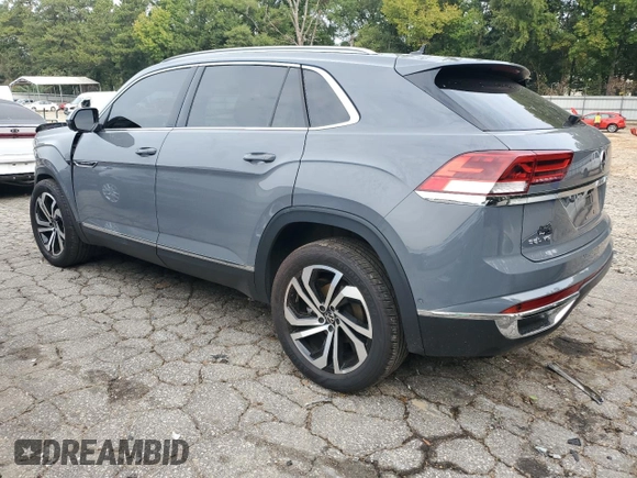 2021 Volkswagen Atlas SEL Premium with VIN 1V2TE2CA9MC233344, listed as a Copart auction lot 67755073 with 22,039 mi miles and . Bid and sale history available at DreamBid. Image 2.