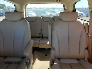 2007 Kia Sedona EX with VIN KNDMB233976177716, listed as a Copart auction lot 71408984 with 173,640 mi miles and Salvage Title. Bid and sale history available at carsss.com. Image 10.