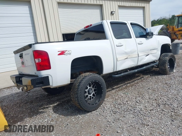 2009 Chevrolet Silverado 1500 LTZ with VIN 3GCEK33M19G162955, listed as a IAAI auction lot 41851348 with 203,553 mi miles and . Bid and sale history available at DreamBid. Image 4.