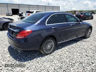 2015 Mercedes-Benz C 300 Luxury with VIN 55SWF4KB5FU034698, listed as a Copart auction lot 64422385 with 161,007 mi miles and Clean title. Bid and sale history available at DreamBid. Image 3.