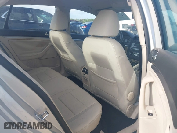 2010 Volkswagen Jetta Limited Edition with VIN 3VWAX7AJXAM165193, listed as a IAAI auction lot 41962307 with 62,574 mi miles and . Bid and sale history available at DreamBid. Image 8.