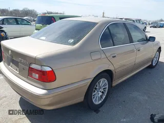 2001 BMW 5 Series 530iA with VIN WBADT63401CF04333, listed as a IAAI auction lot 41798119 with 1 mi miles. Bid and sale history available at carsss.com. Image 4.