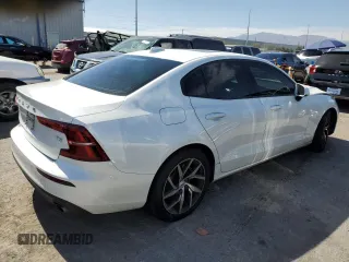 2020 Volvo S60 Momentum with VIN 7JR102FK2LG034687, listed as a Copart auction lot 59470314 with 56,012 mi miles and Salvage Title. Bid and sale history available at carsss.com. Image 3.