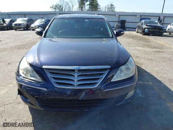 2009 Hyundai Genesis with VIN KMHGC46EX9U017017, listed as a IAAI auction lot 41753263 with 252,200 mi miles. Bid and sale history available at carsss.com. Image 6.