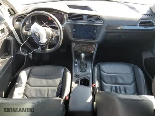2018 Volkswagen Tiguan SEL Premium with VIN 3VV4B7AX6JM118344, listed as a Copart auction lot 50157515 with 186,812 mi miles and Salvage Title. Bid and sale history available at carsss.com. Image 8.