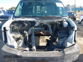 2006 Chevrolet Express Cargo z VIN 1GCGG25V361183813, wystawiony jako IAAI lot #41992215 z przebiegiem Nie podano mil oraz . Historia ofert i sprzedaży dostępna na DreamBid. Obrazek 6.