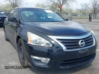 2015 Nissan Altima 2.5 S with VIN 1N4AL3AP7FN891964, listed as a IAAI auction lot 42011031 with 133,863 mi miles. Bid and sale history available at carsss.com. Image 1.
