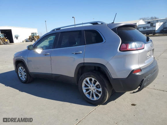 2019 Jeep Cherokee Latitude with VIN 1C4PJLCB6KD285423, listed as a Copart auction lot 89021635 with 148,473 mi miles and Salvage Title. Bid and sale history available at carsss.com. Image 2.