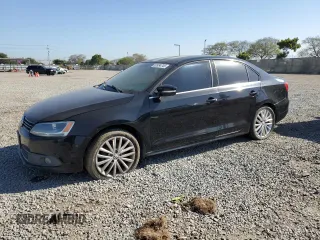 2012 Volkswagen Jetta SEL z VIN 3VWLP7AJ6CM304716, wystawiony jako Copart lot #52634745 z przebiegiem 195 088 mil mil oraz Czysty tytuł • Clean title. Historia ofert i sprzedaży dostępna na DreamBid. Obrazek 1.