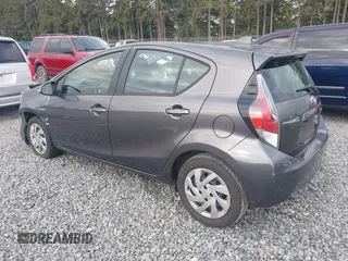 2015 Toyota Prius One z VIN JTDKDTB32F1575905, wystawiony jako IAAI lot #42152447 z przebiegiem 141 061 mil mil oraz . Historia ofert i sprzedaży dostępna na DreamBid. Obrazek 3.