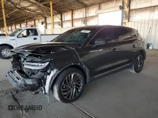 2019 Lincoln Nautilus Reserve z VIN 2LMPJ6LP4KBL21841, wystawiony jako Copart lot #57456445 z przebiegiem 135 845 mil mil oraz Szkoda całkowita • Salvage title. Historia ofert i sprzedaży dostępna na DreamBid. Obrazek 1.