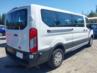 2024 Ford Transit Passenger XL z VIN 1FBAX2Y88RKA11307, wystawiony jako IAAI lot #42620775 z przebiegiem 13 624 mil mil oraz . Historia ofert i sprzedaży dostępna na DreamBid. Obrazek 4.