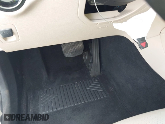 2016 Mercedes-Benz GLC 300 with VIN WDC0G4JB3GF064280, listed as a IAAI auction lot 42170154 with 101,401 mi miles and . Bid and sale history available at DreamBid. Image 11.