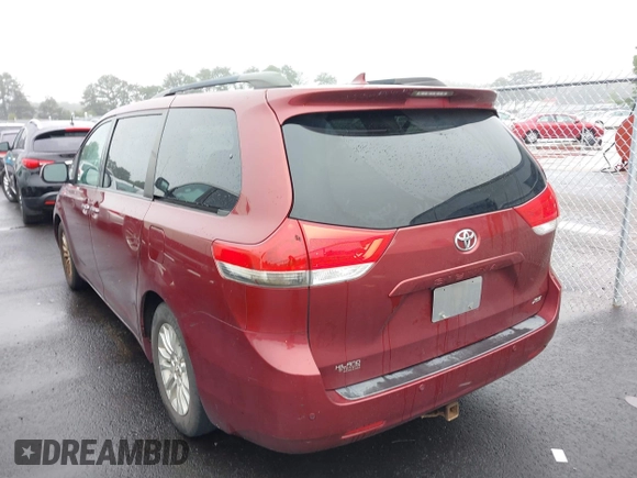 2011 Toyota Sienna XLE AAS с VIN 5TDYK3DCXBS001286, выставлен на аукционе IAAI как лот 42363820 с пробегом 80 138 миль миль и . История ставок и продаж доступна на DreamBid. Изображение 3.