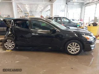 2015 Nissan Altima 2.5 SV with VIN 1N4AL3AP1FC594670, listed as a IAAI auction lot 41597155 with 67,594 mi miles. Bid and sale history available at carsss.com. Image 14.