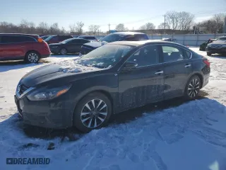 2017 Nissan Altima 2.5 SL with VIN 1N4AL3AP4HC159080, listed as a Copart auction lot 45314025 with 13,906 mi miles and Salvage Title. Bid and sale history available at carsss.com. Image 1.