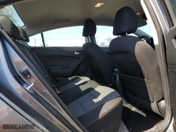 2016 Kia Forte EX with VIN KNAFX4A82G5595252, listed as a Copart auction lot 89169015 with 92,271 mi miles and Salvage Title. Bid and sale history available at carsss.com. Image 10.