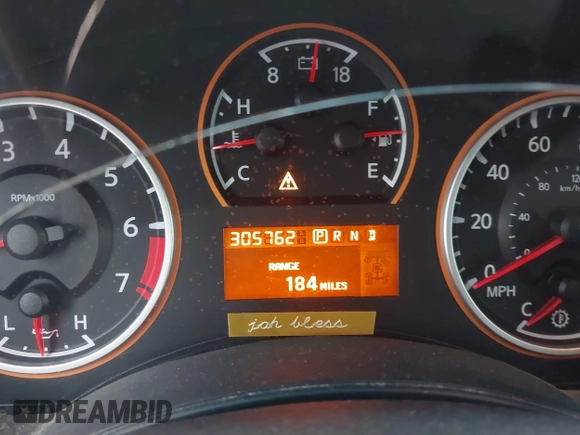 2008 Nissan Titan SE with VIN 1N6BA06A98N346260, listed as a IAAI auction lot 41511692 with 305,762 mi miles. Bid and sale history available at carsss.com. Image 15.