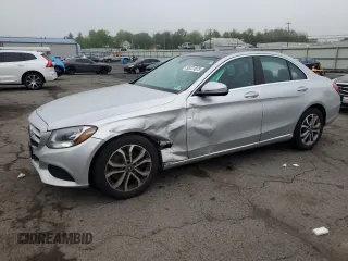 2018 Mercedes-Benz C 300 z VIN 55SWF4KB6JU262668, wystawiony jako Copart lot #55731875 z przebiegiem 115 651 mil mil oraz Szkoda całkowita • Salvage title. Historia ofert i sprzedaży dostępna na DreamBid. Obrazek 1.