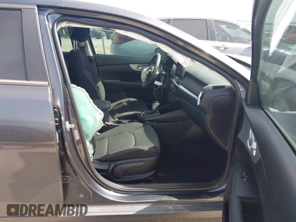 2024 Kia Forte LXS with VIN 3KPF24AD8RE800644, listed as a IAAI auction lot 41750529 with 12,339 mi miles and . Bid and sale history available at DreamBid. Image 5.