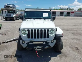 2023 Jeep Wrangler Willys with VIN 1C4HJXDN1PW546425, listed as a IAAI auction lot 42503380 with 25,245 mi miles and . Bid and sale history available at DreamBid. Image 12.