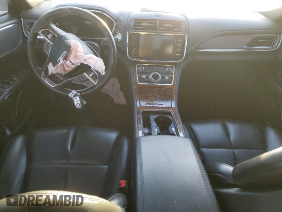 2020 Lincoln Continental Standard with VIN 1LN6L9PK8L5602984, listed as a Copart auction lot 74606904 with 85,588 mi miles and Salvage Title. Bid and sale history available at carsss.com. Image 8.