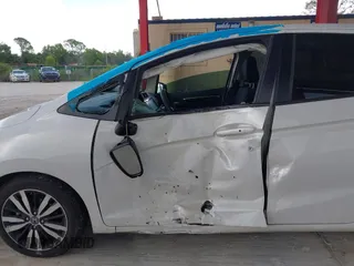 2020 Honda Fit EX с VIN 3HGGK5H88LM733108, выставлен на аукционе IAAI как лот 42568181 с пробегом 124 682 миль миль и . История ставок и продаж доступна на DreamBid. Изображение 6.