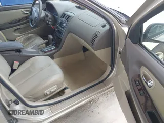 2001 Nissan Maxima GXE z VIN JN1CA31D61T622506, wystawiony jako IAAI lot #42344837 z przebiegiem 128 764 mil mil oraz . Historia ofert i sprzedaży dostępna na DreamBid. Obrazek 5.